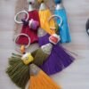 Llaveros Neko flecos colores