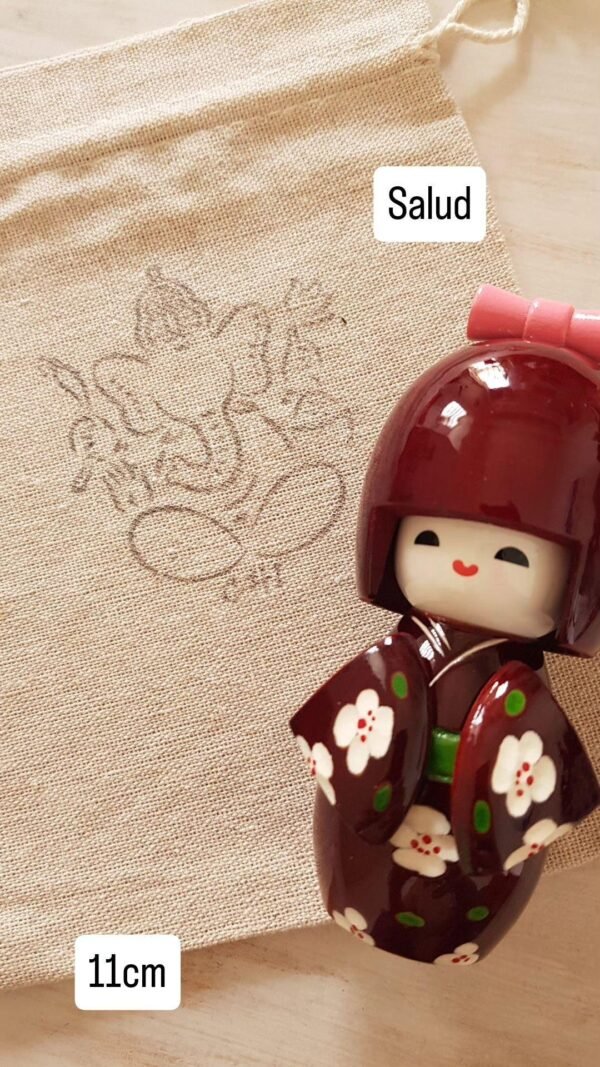 Muñequitas KOKESHI MEDIANAS