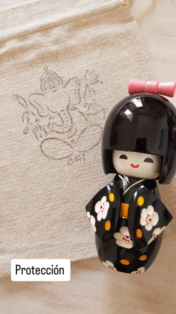 Muñequitas KOKESHI MEDIANAS