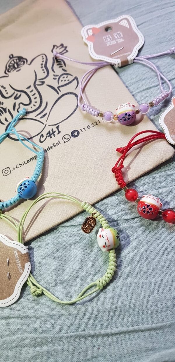 2025/07/1001682235.jpg Pulseras Neko hilo Colores
