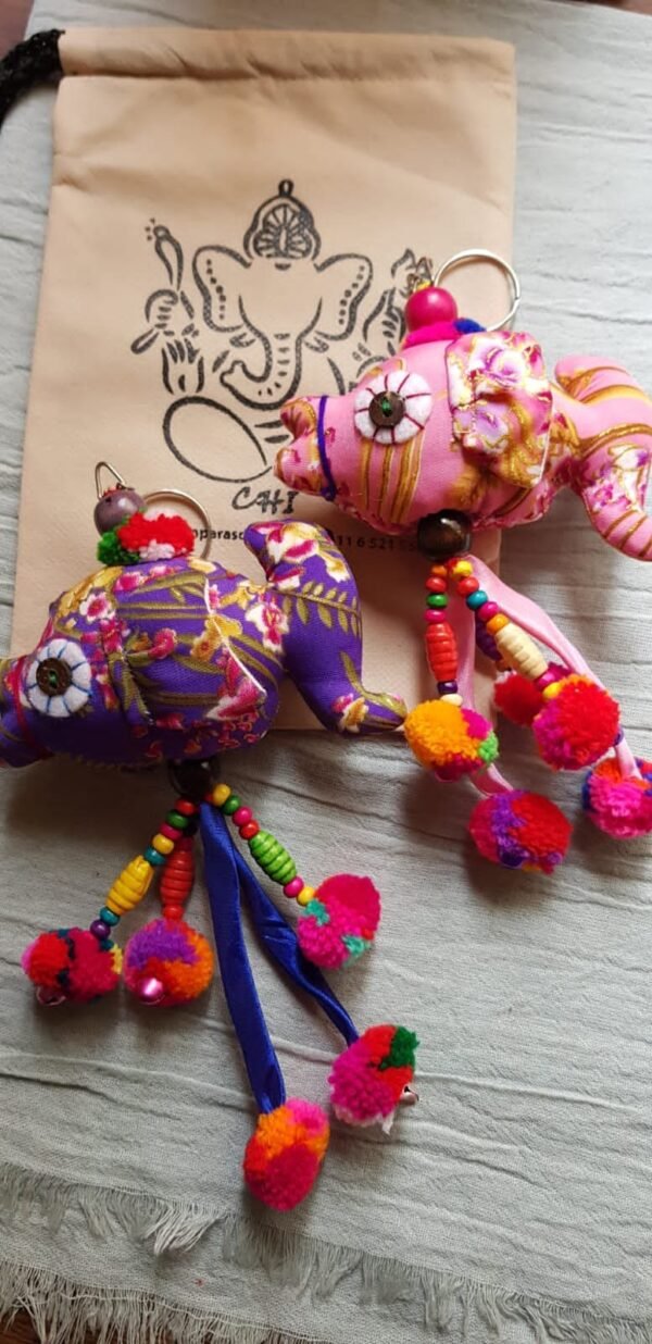 Llaveros Animalitos India c colgantes