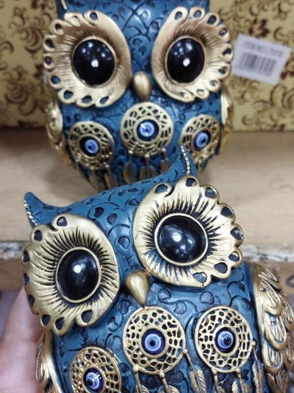 Búho grande con Ojo turco