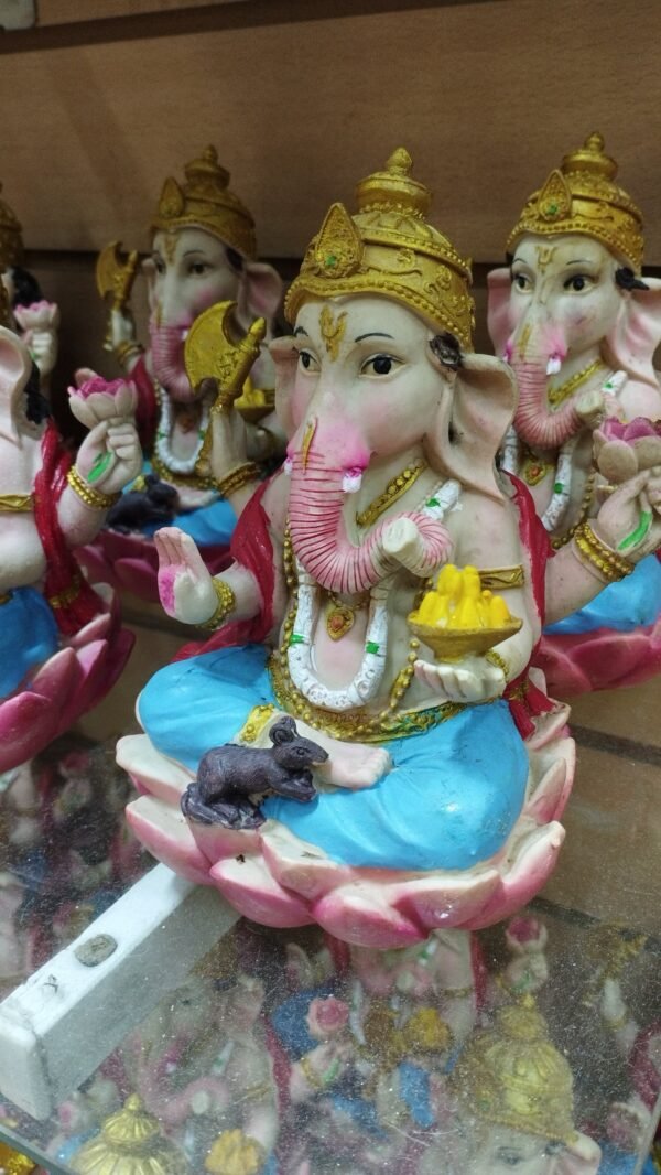 2026/01/1002522576-scaled.jpg Ganesha Resina grande