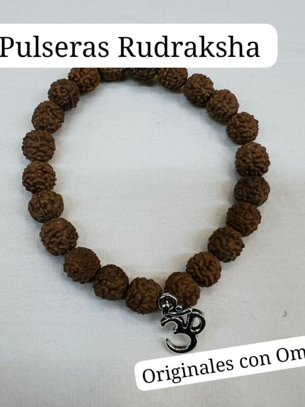 Pulsera Rudraksha con dije Om