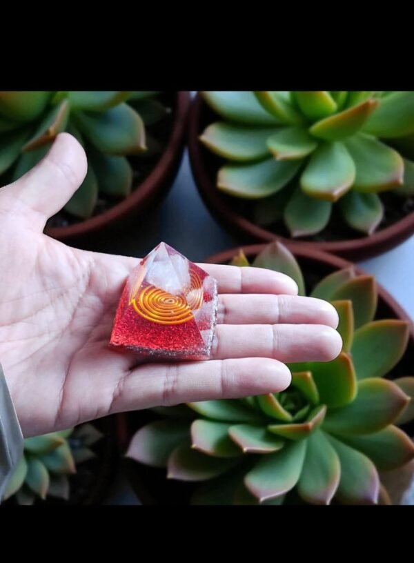 2026/03/1002758678.jpg Orgonite Pirámide Mini